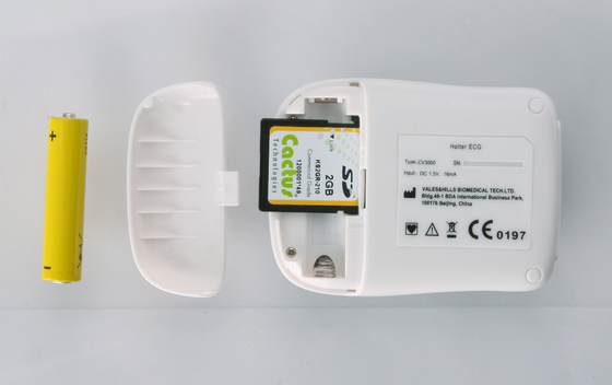 24 Hour Ambulatory Smart White ecg dinamico holter , LCD Display Holter Monitoring